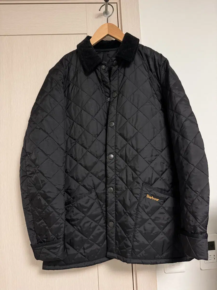 바버(barbour) 퀄팅 자켓